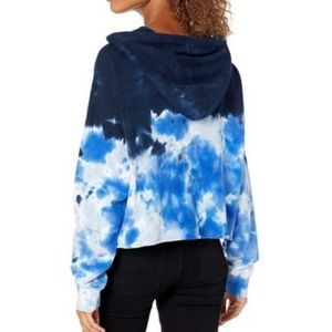 Calvin Klein Blue High Tide Tie-Dyed /Cloud Print Cropped Hoodie Size L